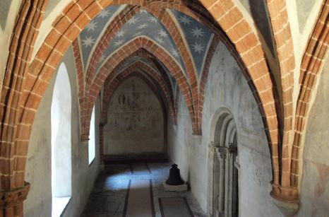 Kapitulní síň a ambit 